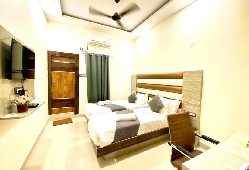 Family Suite, Sky International  Airport Zone Hyderabad