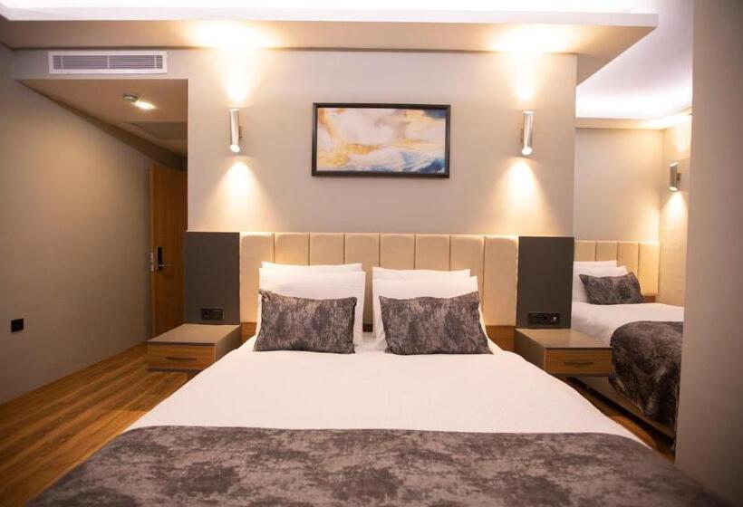 سوییت, Divares Luxury
