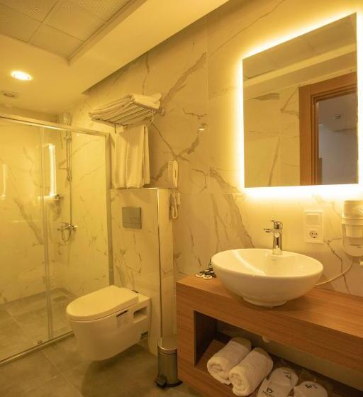 اتاق لوکس, Divares Luxury