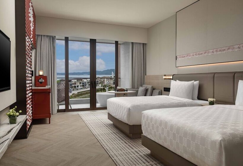 带海景的标准房, Hualuxe Hotels And Resorts Sanya Yalong Bay Resort, An Ihg