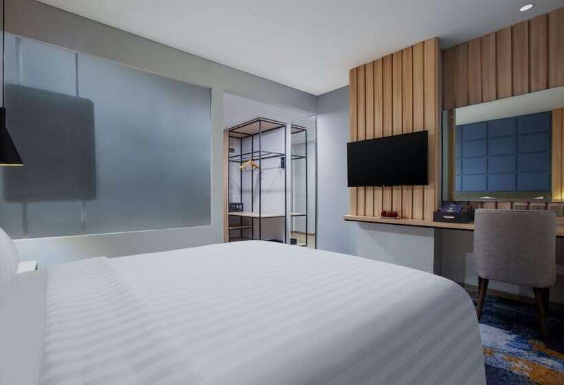 Номер Superior, Aston Pekalongan Syariah Hotel & Conference Center