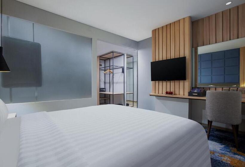 Номер Deluxe, Aston Pekalongan Syariah Hotel & Conference Center
