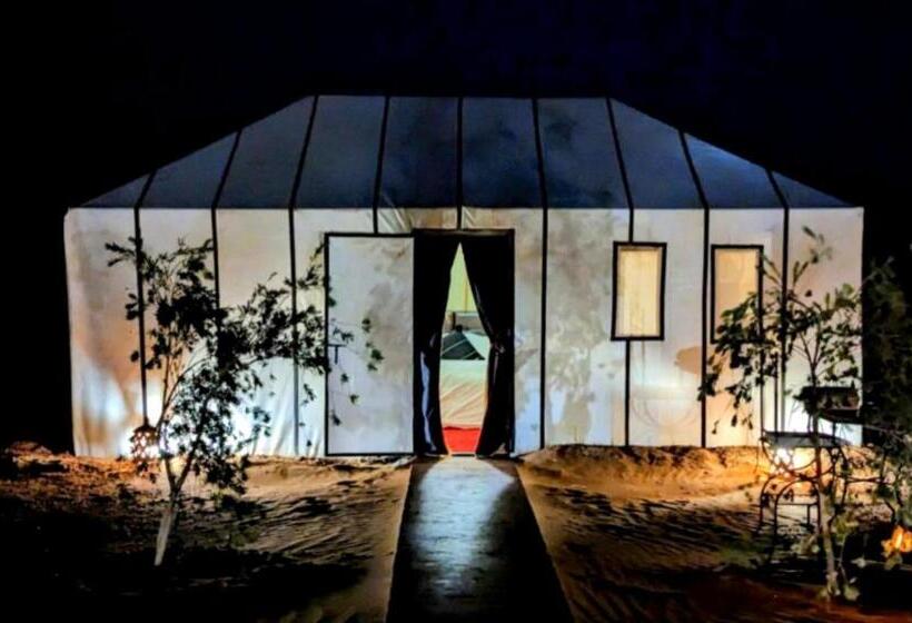 Номер Стандарт, Desert Berber Fire Camp