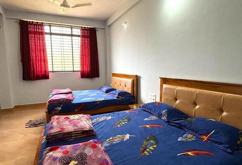 Четырехместный Номер Стандарт, Sri Swarna Darvi Lodge Horanadu