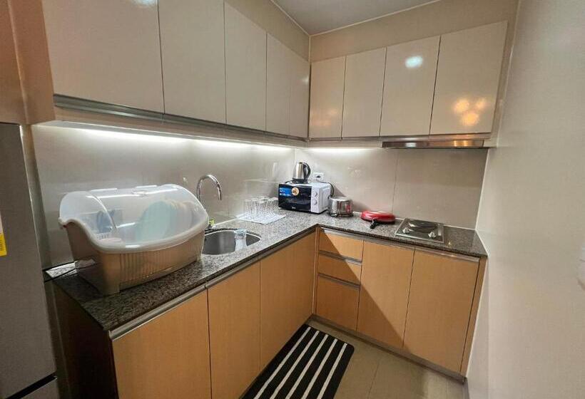Студия Deluxe, Eastwood Global Plaza Luxury Residences In 43rd Floor With City Sky View