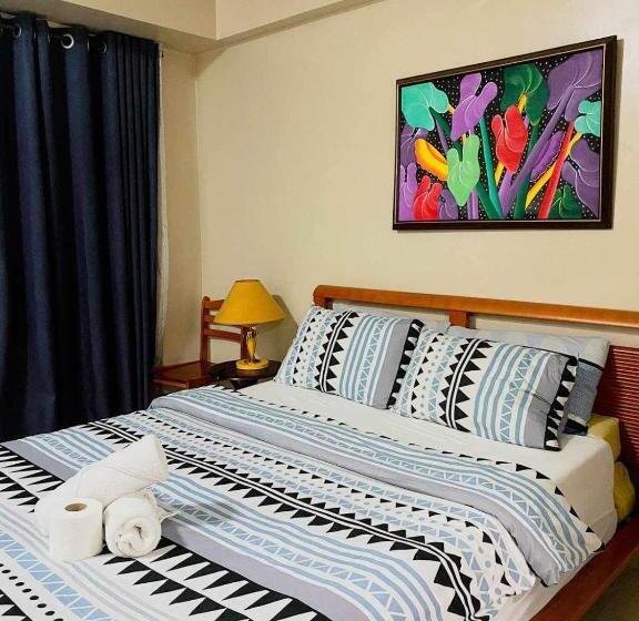 استودیو استاندارد با بالکن, One Palm Tree Condominium