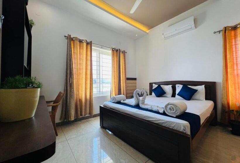 Номер Deluxe, Raja Residency
