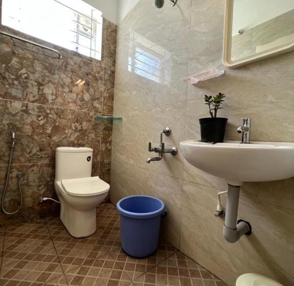 Номер Deluxe, Raja Residency