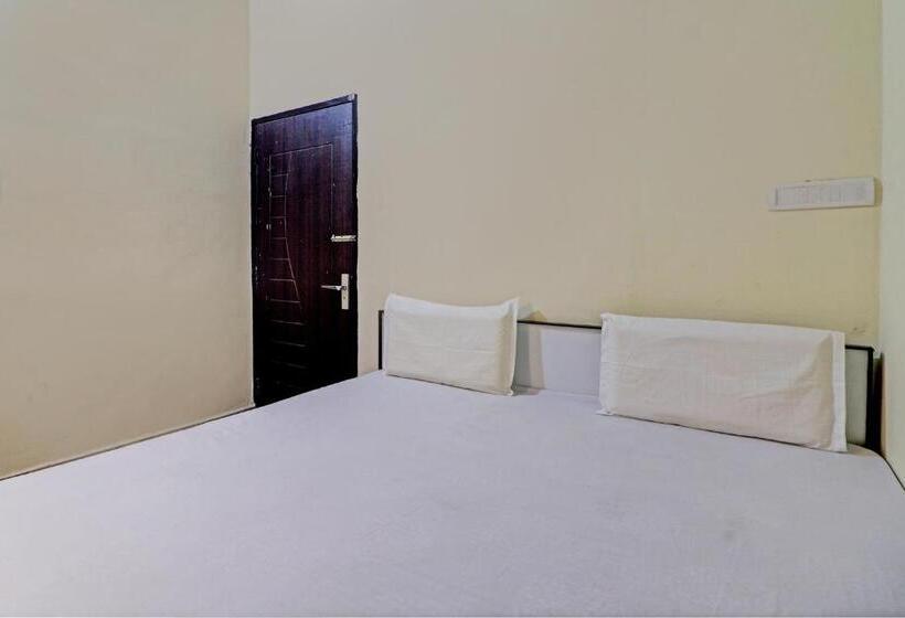 三人经典房间, Oyo Hotel Moonlight