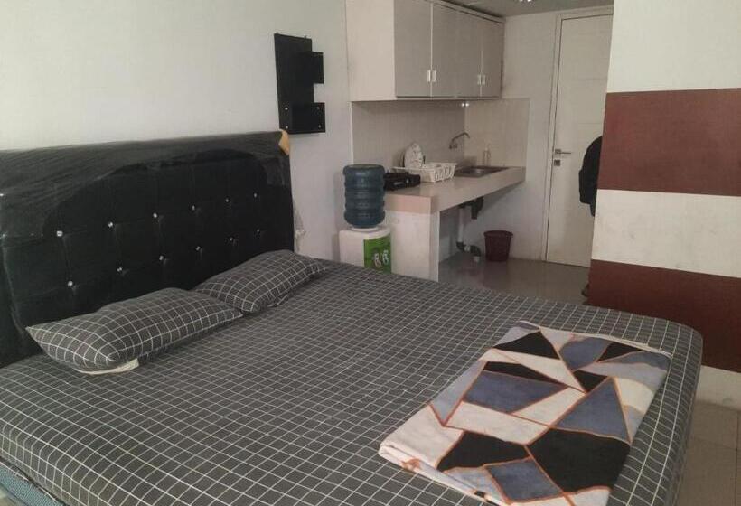 Номер Deluxe, Collection O 93386 Apartemen Grand Sentraland By Mira