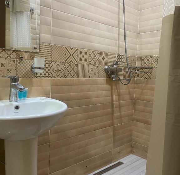 Standard Triple Room with Terrace, Mm Gedere