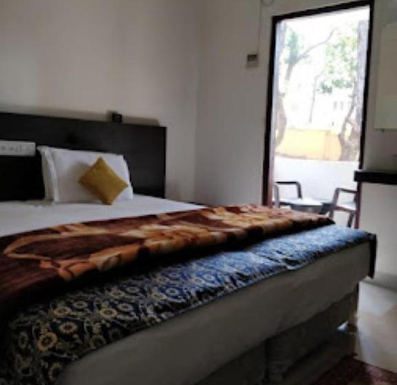 Номер Deluxe, The Residency,amarkantak