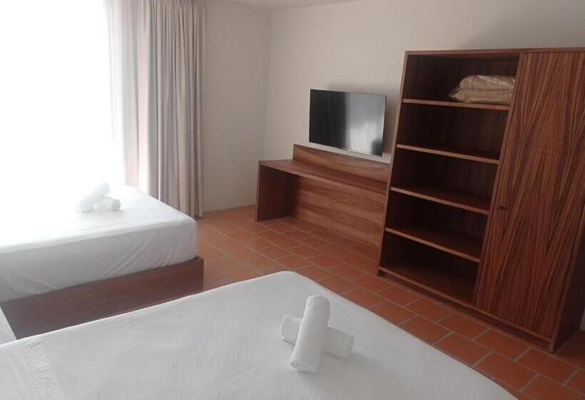 Bungalow Standard, Aurelia