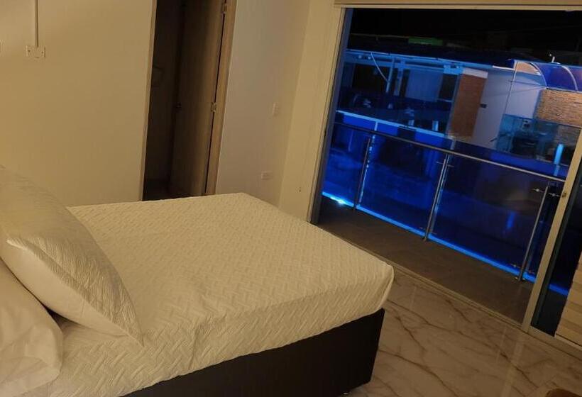 Номер Стандарт Вид на Бассейн, Piscina Sarita Club Boutique
