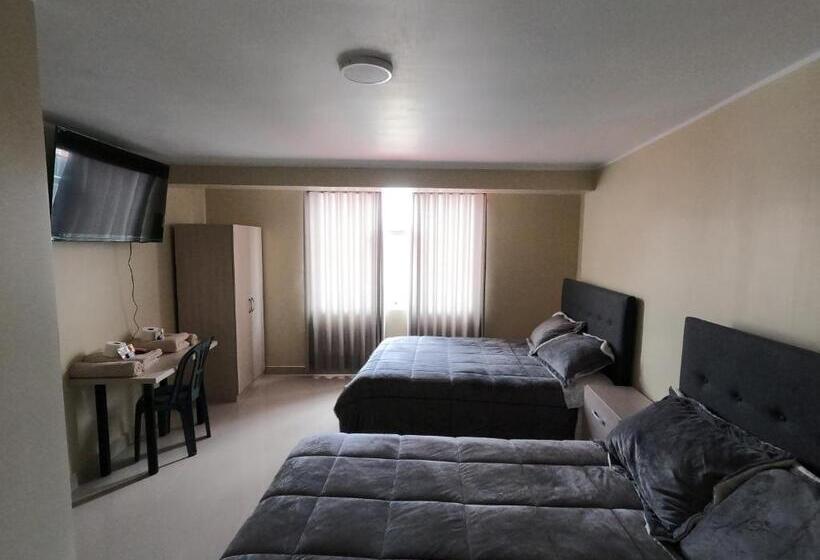 غرفة قياسية, Casona Piura