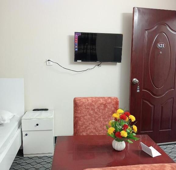 اتاق سوپریور سه تخته, In Need   Near To The Us France Italy Saudi Embassy And Airport