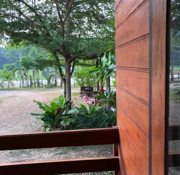 Номер Стандарт Вид на Сад, Lampang Homestay2