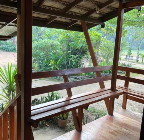 Номер Стандарт Вид на Сад, Lampang Homestay2