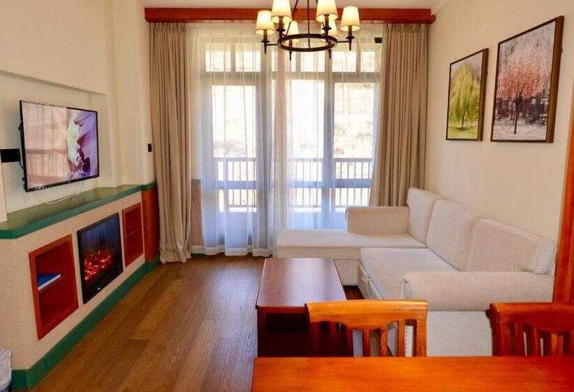 스위트, Ski And Suites At Thaiwoo Resort 逅雪套房民宿