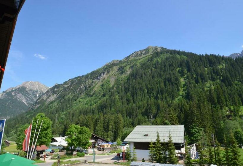 家庭间, Alpenhotel Widderstein