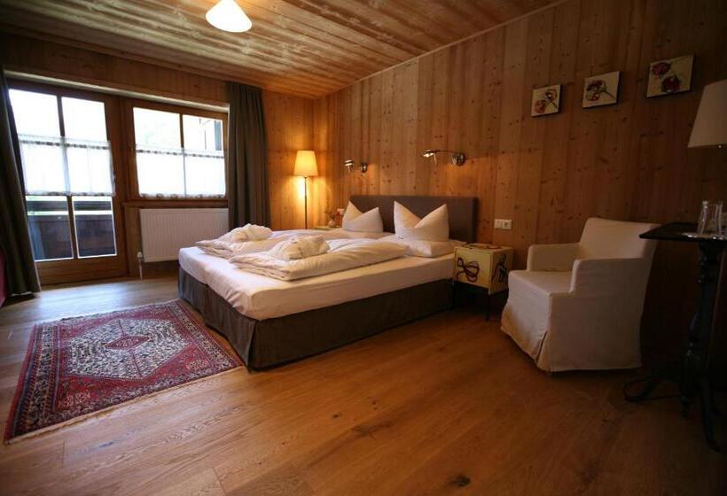 اتاق استاندارد, Bio Hotel Saladina