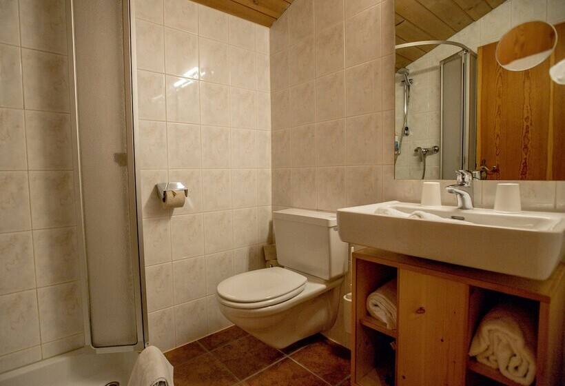 اتاق استاندارد, Bio Hotel Saladina