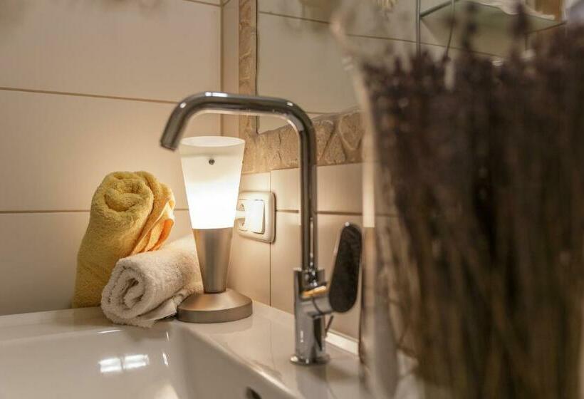 Апартаменты 2 Спальни с Балконом, Apartments Gannerhof