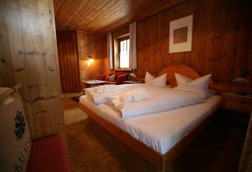 اتاق استاندارد, Bio Hotel Saladina