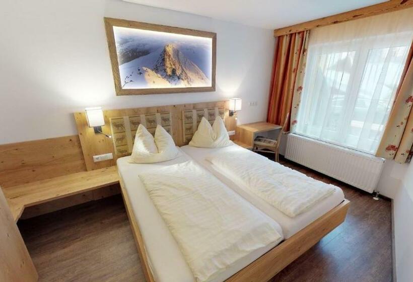 Апартаменты 2 Спальни, Pension Bergkristall