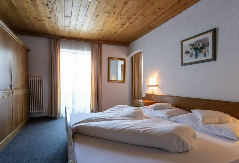 Номер Стандарт, Pension Tirol