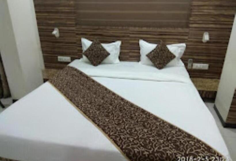 豪华房间, New Regal Palace Jalgaon