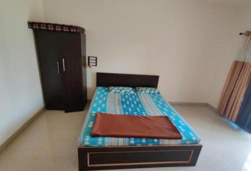 Семейный Номер, Siddhivinayak Resort Nx Devgad