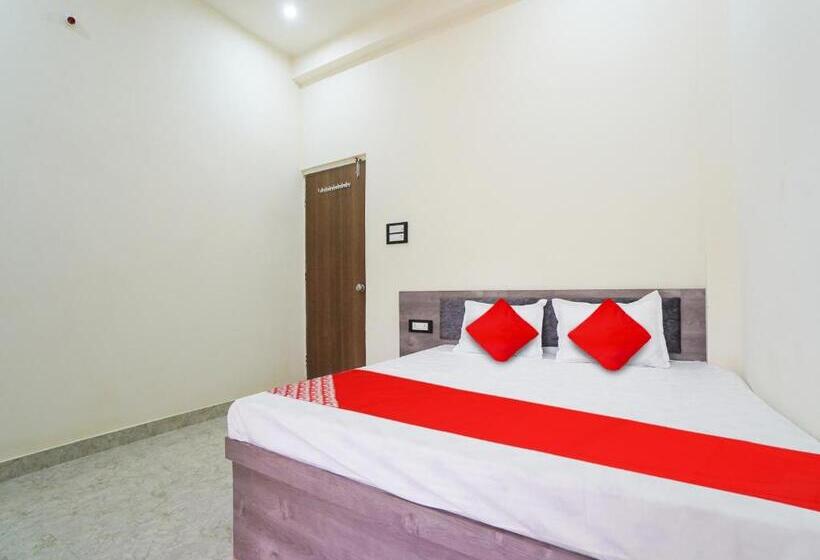 Трехместный Номер Классика, Oyo Hotel Diamond Plaza