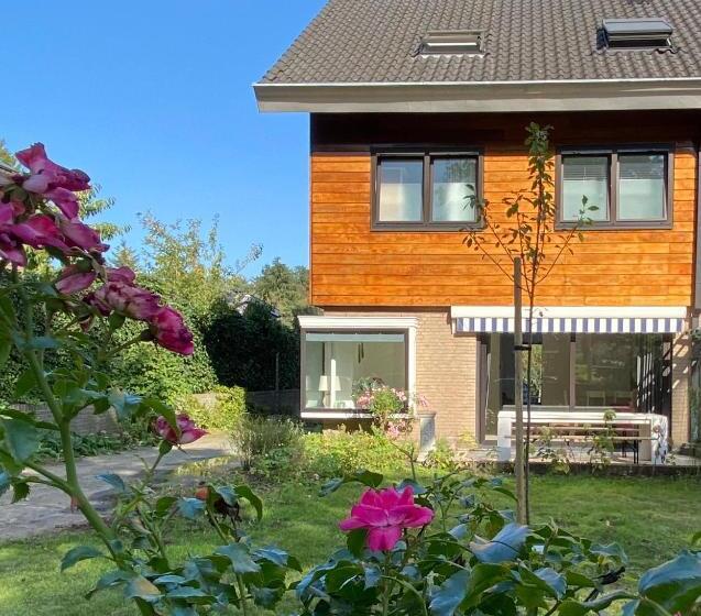 Семейный Номер, Bed And Breakfast Carma Arnhem