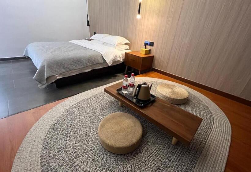 Пентхаус, Phoenix Best River View B&b