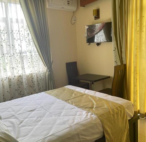 스탠다드 룸, Royal Residence Malabe
