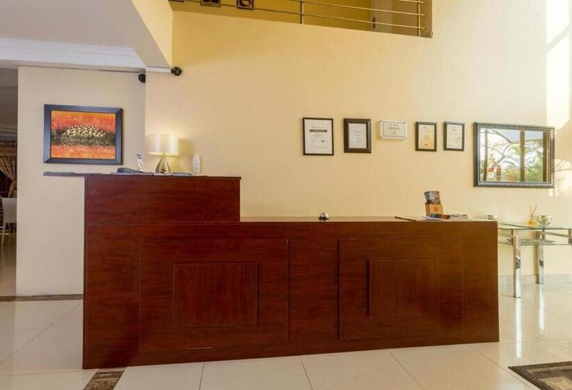 스탠다드 룸, Room In Guest Room   Ezulwini Guest House   Queen Room With Balcony For 2 Guests In Ballito