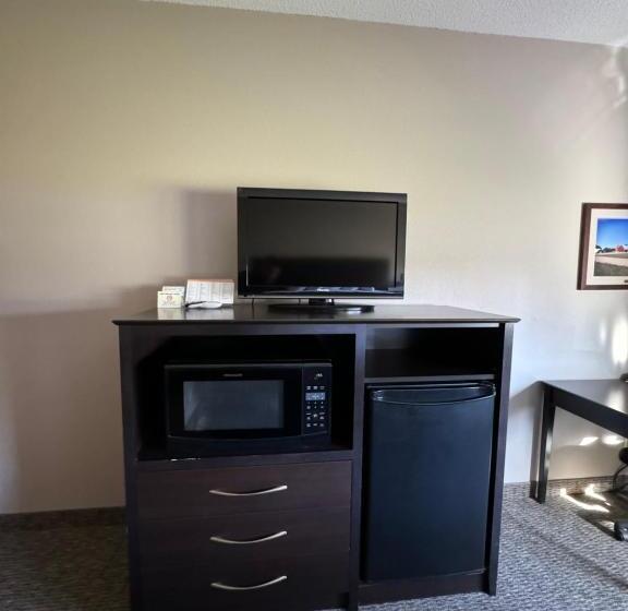Люкс, Garner Inn & Suites