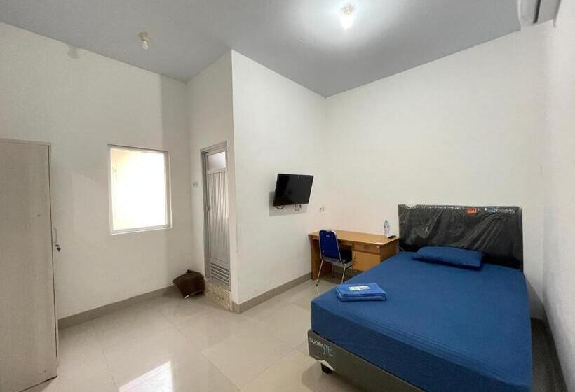 디럭스 룸, Oyo 93297 Penginapan Musafir Syariah