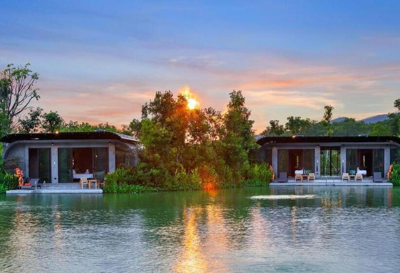 اتاق سوپریور با تخت بزرگ, Samui Fishing Club And Resort