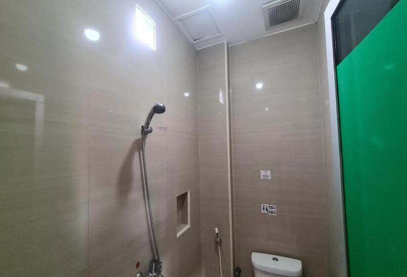 Номер Стандарт, Capital O 93250 Hotel Tirta Kencana 2 Baturaden