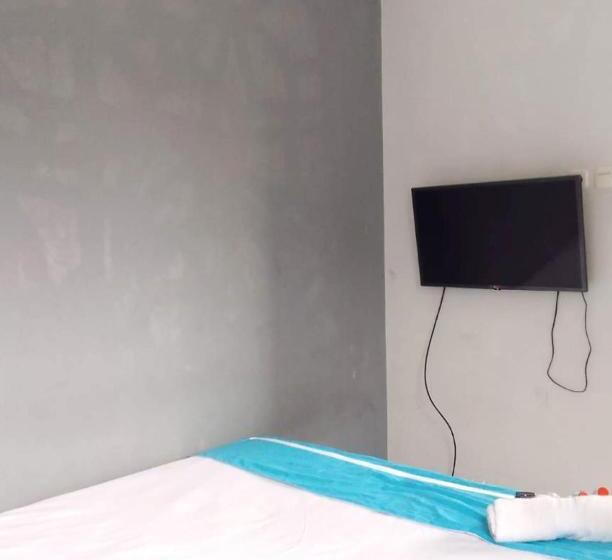Номер Стандарт, Oyo 93286 Yellow House Syariah