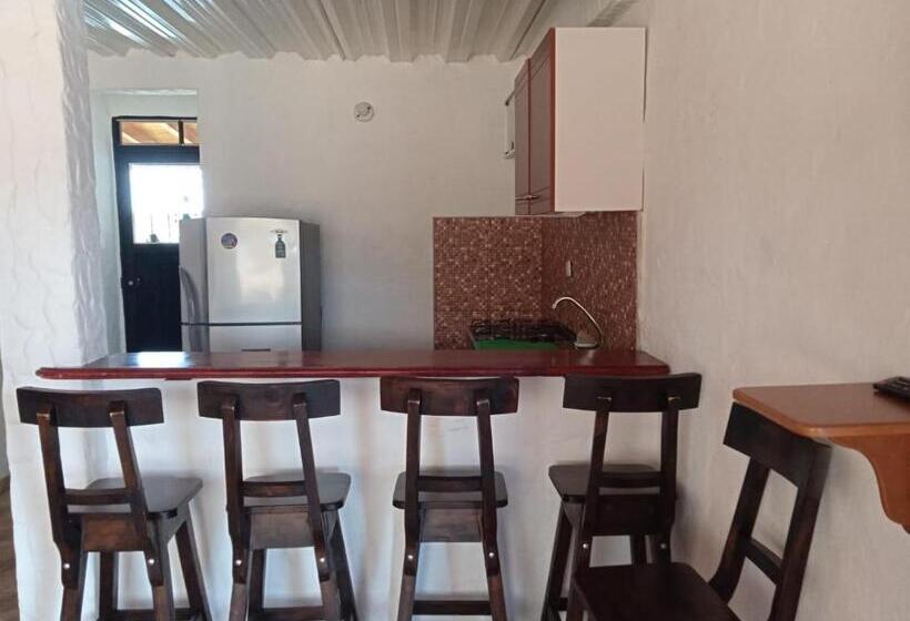 패밀리 룸, Restaurante New Mirador