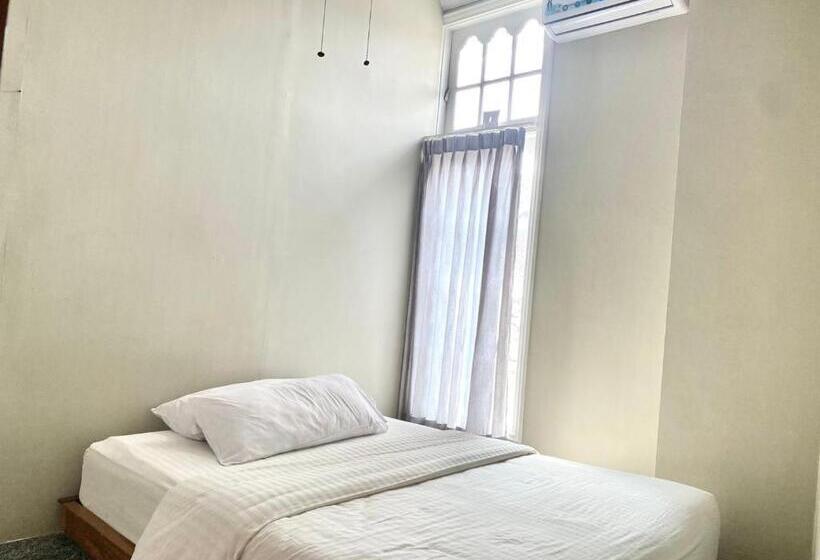 스탠다드 룸 공동 욕실, Sentosa Lodge