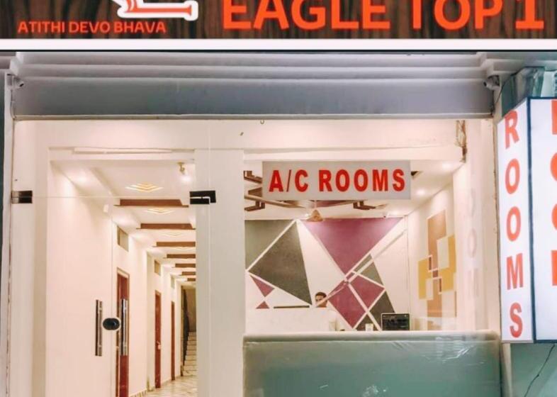 标准间, Eagle Top 1