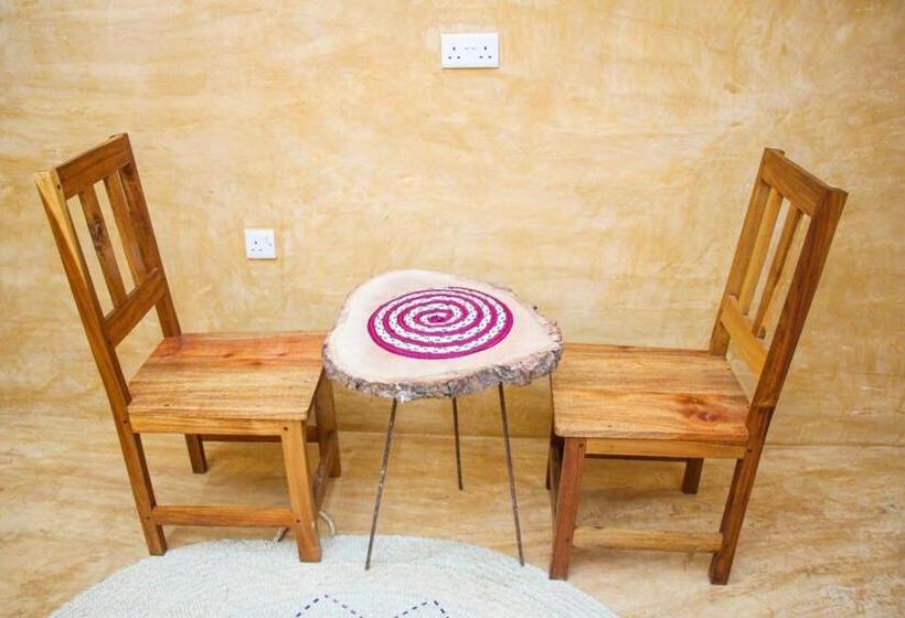 Quarto Estandar Cama King, Zanzigo