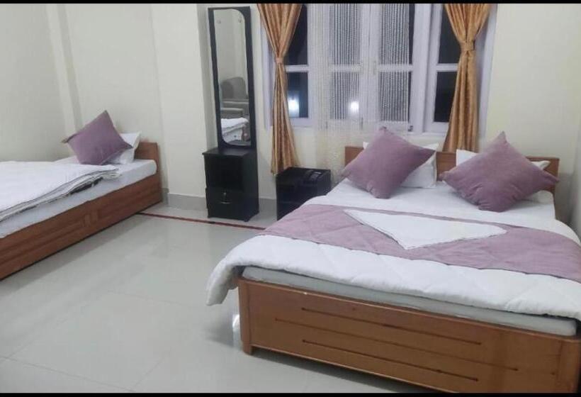 Трехместный Номер Superior, Tyk Hotel Tawang