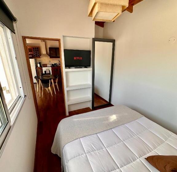 标准间, Fenix B&b