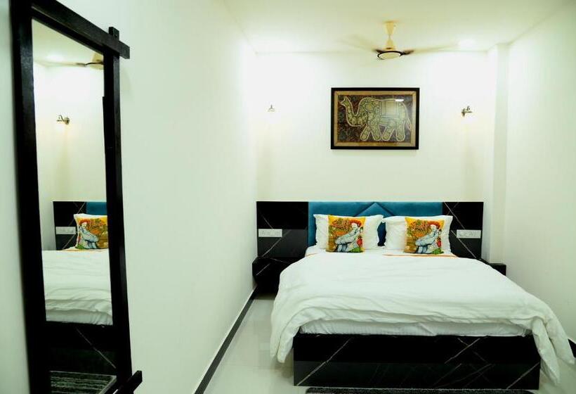 غرفة ديلوكس, The Travel Bug Jaisalmer