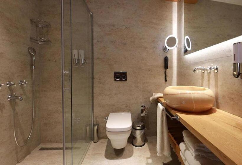 标准间, Göktürk Otel